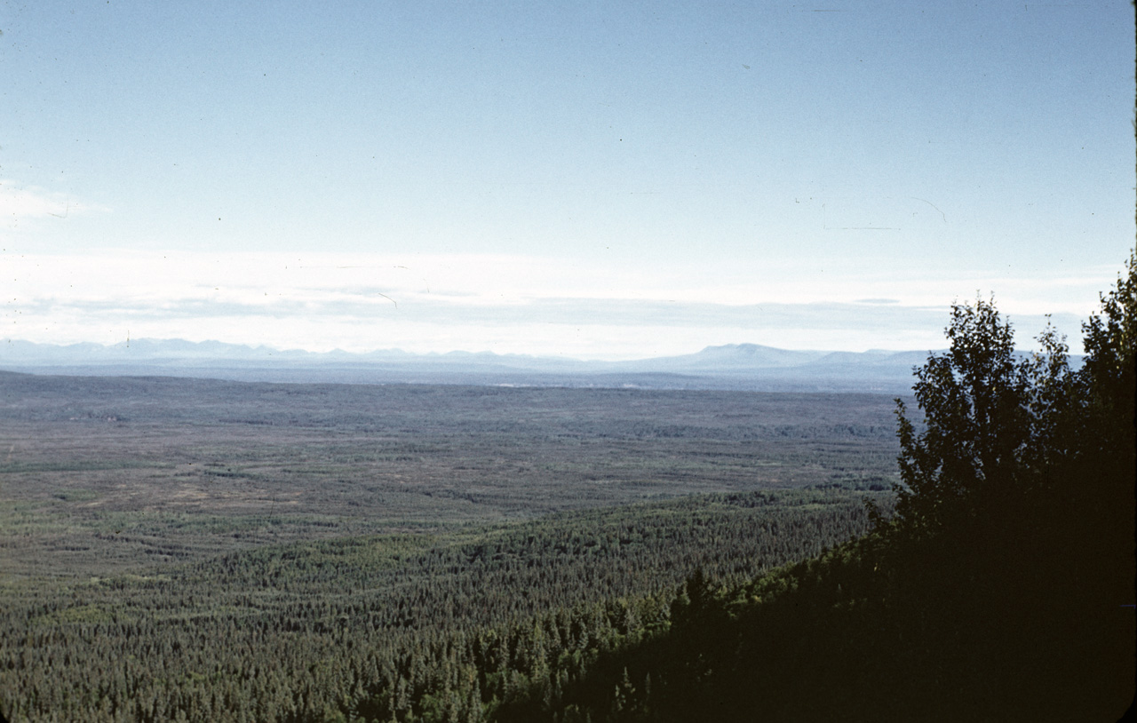 72-09-01, 007, Alaska Highway, 195 mi, British Columbia, Ca