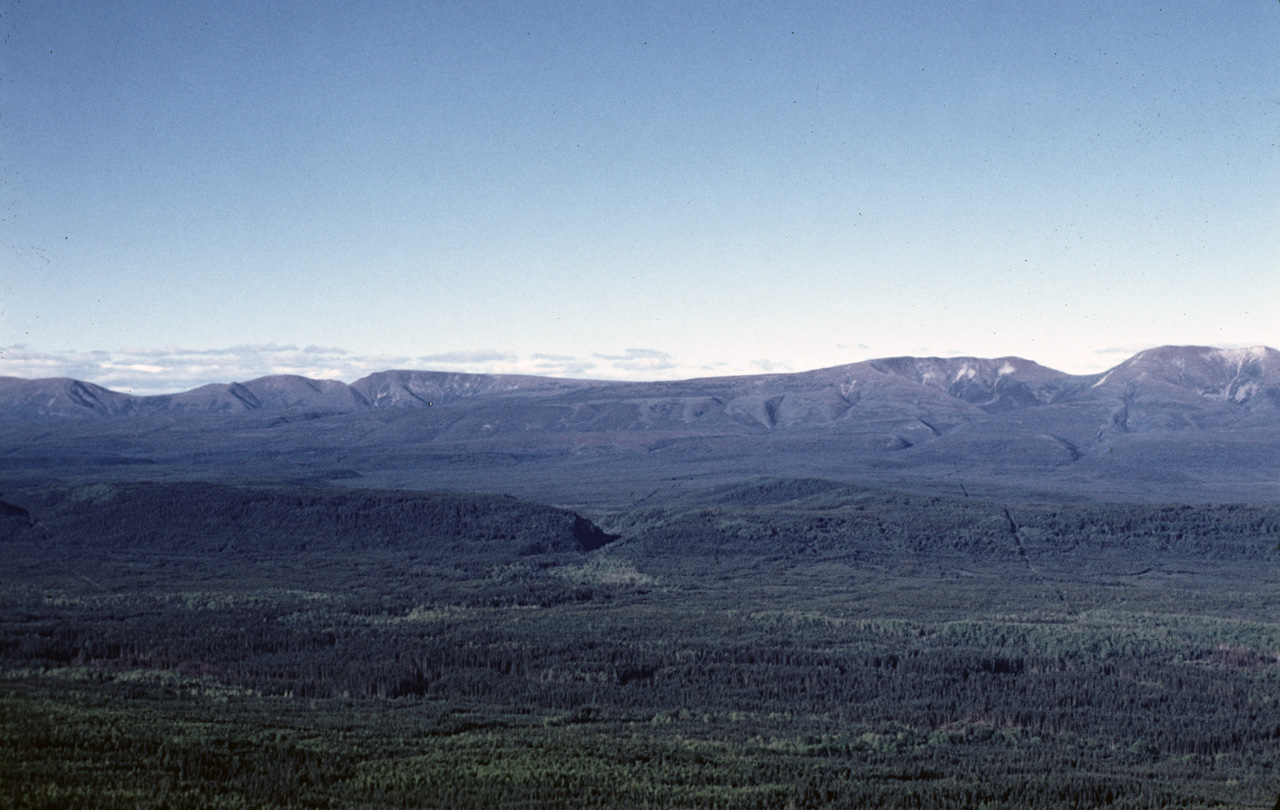 72-09-01, 009, Alaska Highway, 195 mi, British Columbia, Ca