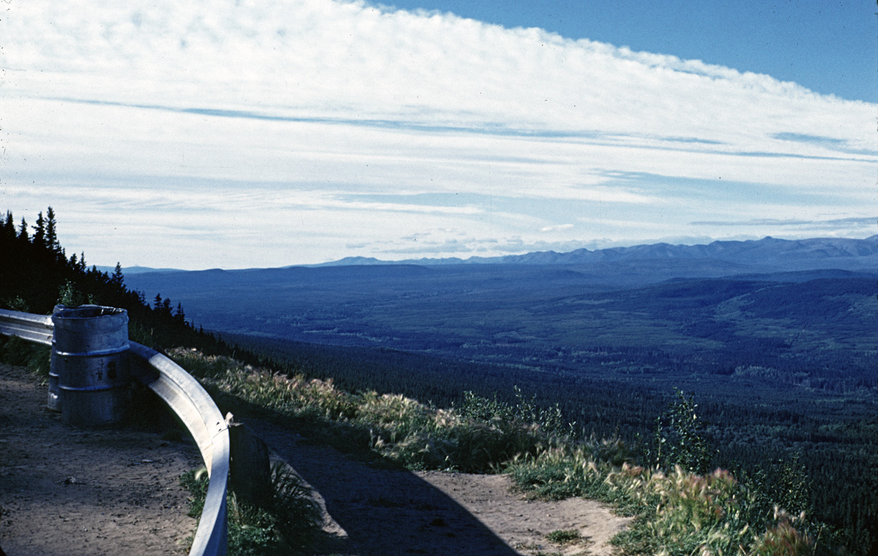 72-09-01, 010, Alaska Highway, 353 mi, British Columbia, Ca