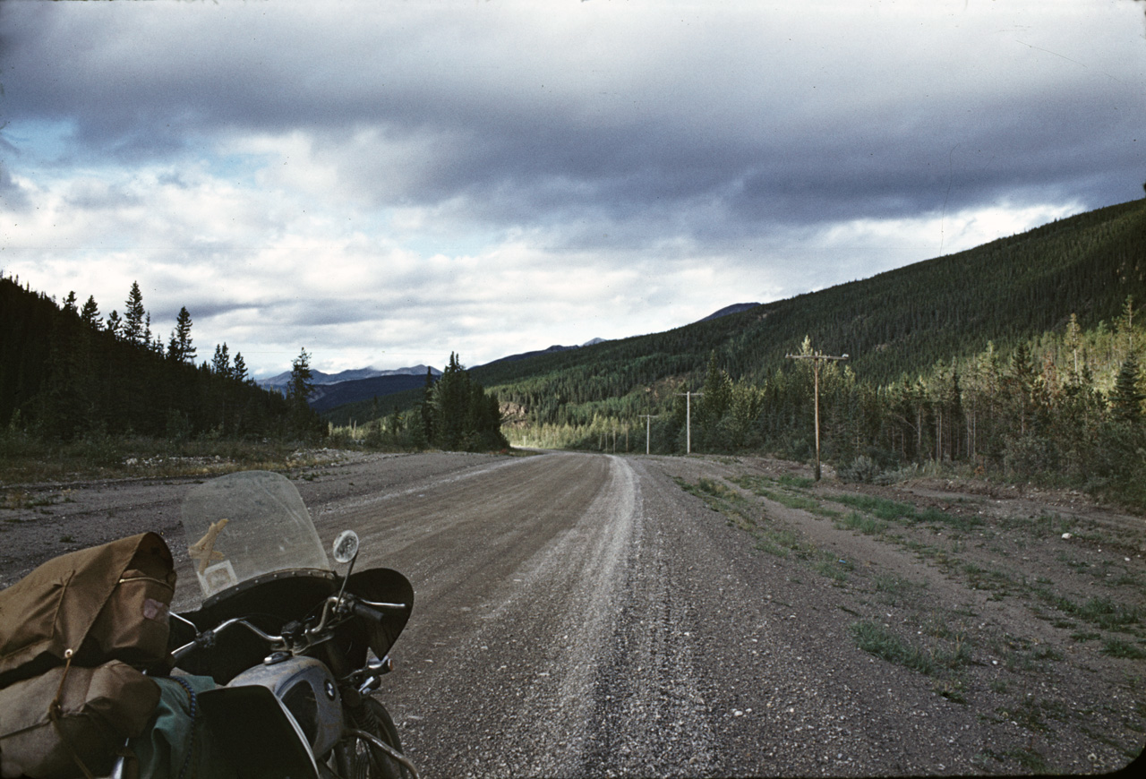 72-09-01, 019, Alaska Highway, 454 mi, British Columbia, Ca
