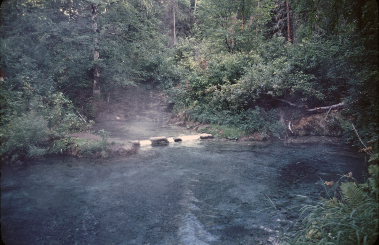 72-09-01, 026, Hot Springs on Alaska Hwy, 498 mi, B C, Ca