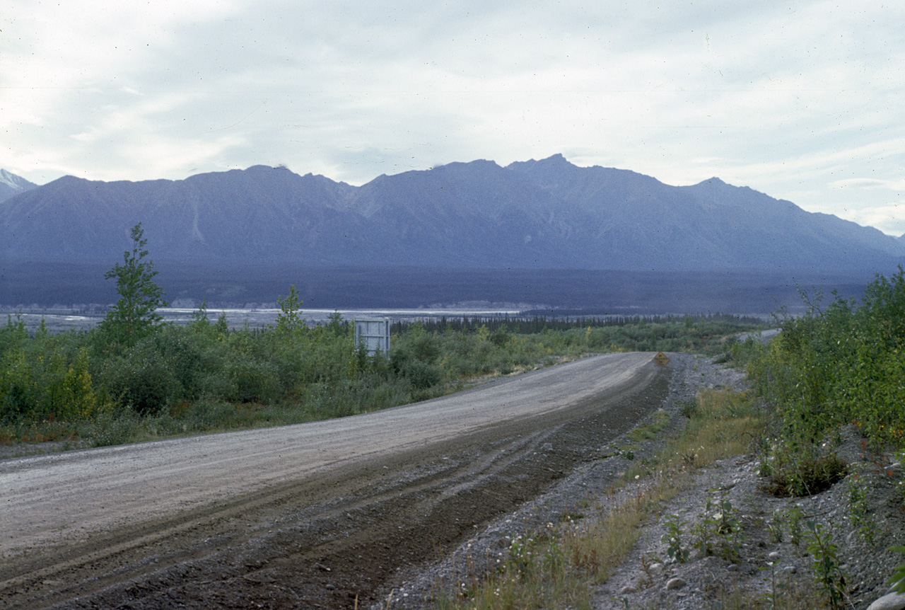 72-09-01, 055, Alaska Highway, 1128 mi, Yukon, Ca