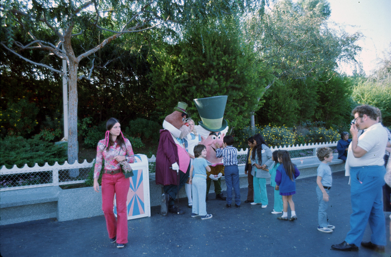 72-10-01, 145, Disneyland, California