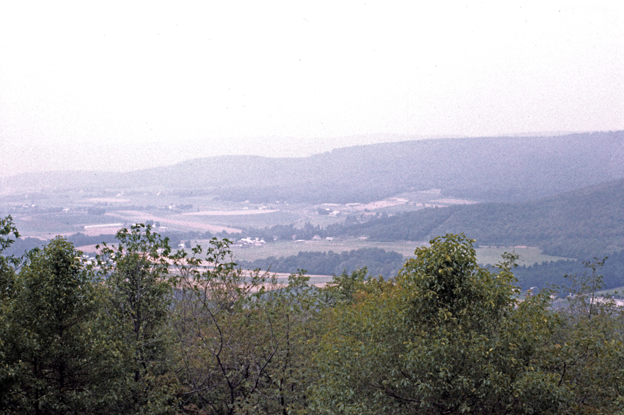 75-07-01, 005, Veiw off Rt 80 in Pennsylvania