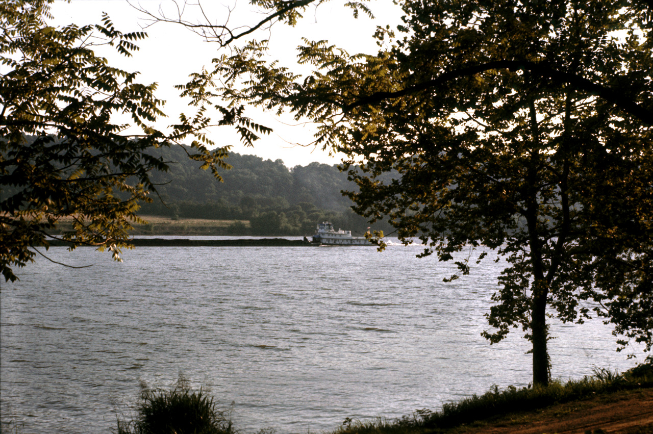 75-07-02, 014, Campsite along Ohio River in Indiana