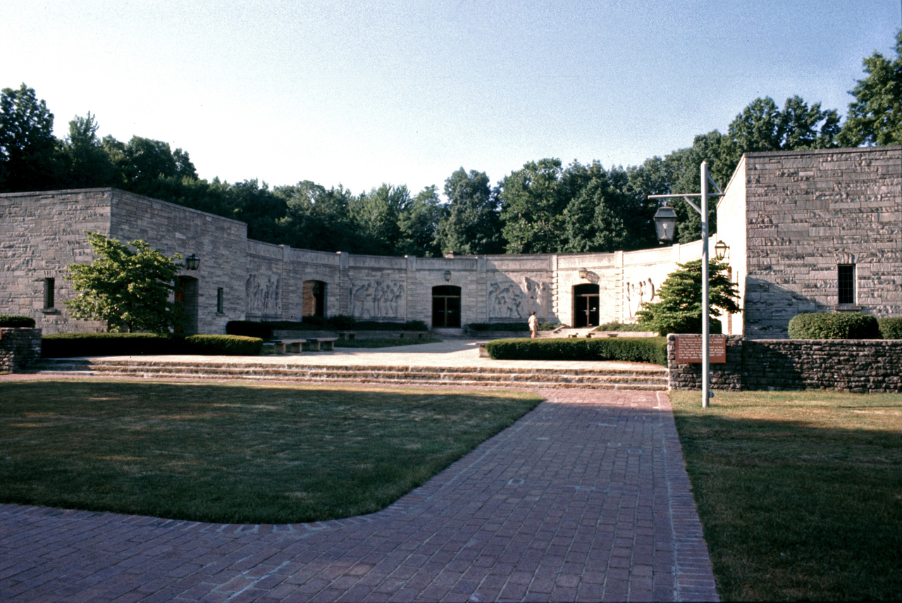 75-07-03, 008, Lincoln Bobhood Nat Memorial, Indiana