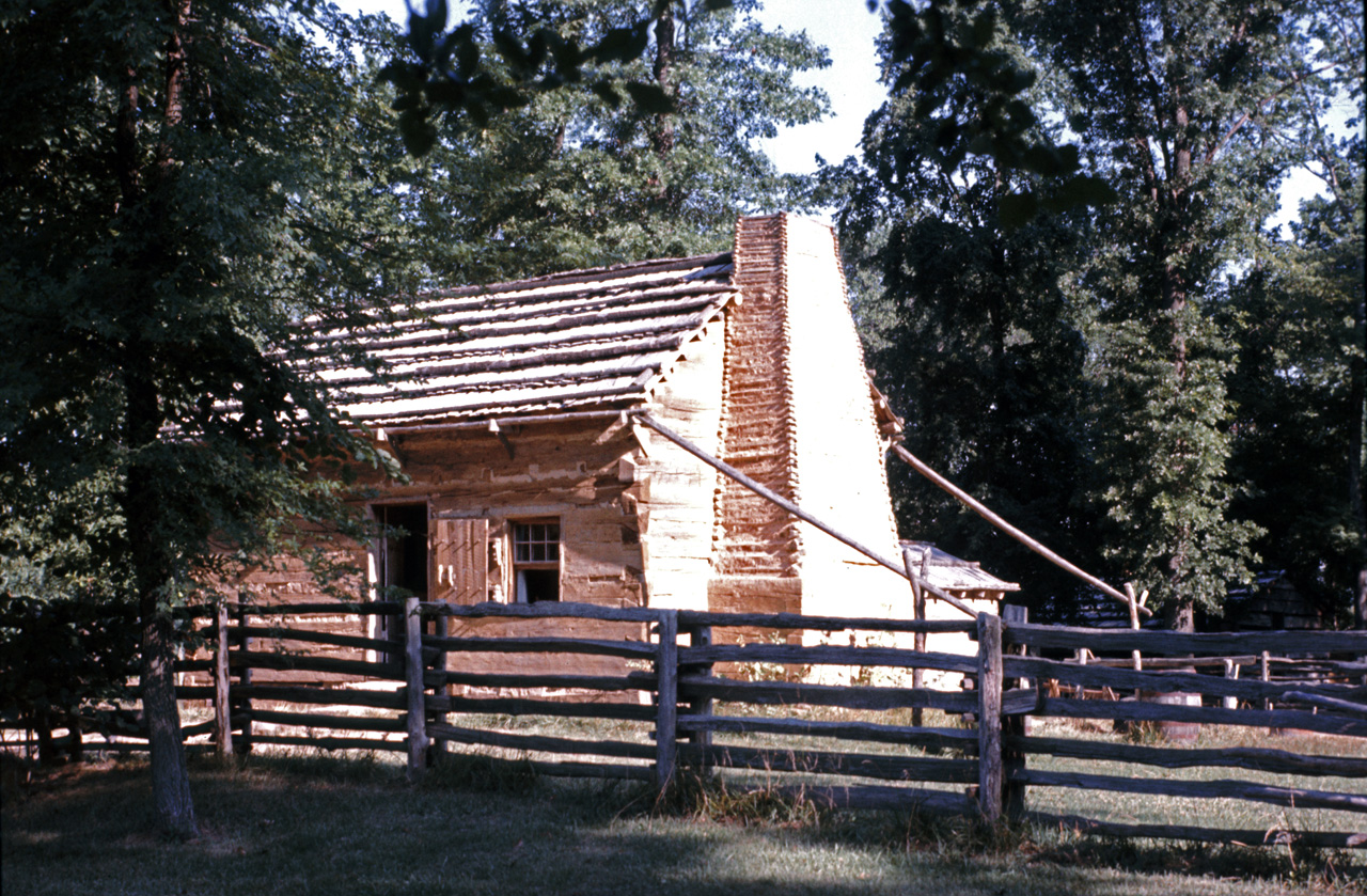 75-07-03, 012, Lincoln Bobhood Nat Memorial, Indiana