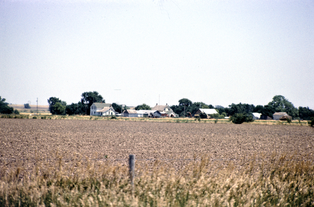 75-07-05, 005, View along Rt 70 in Kansas