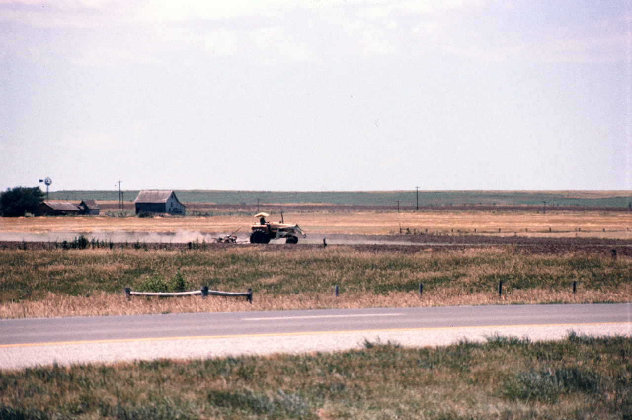 75-07-05, 007, View along Rt 70 in Kansas